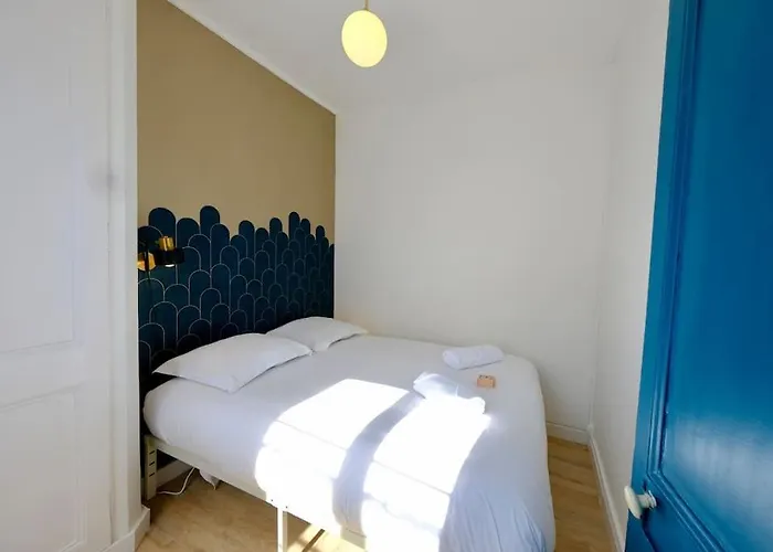 Centre - Les Capucins Apartment *